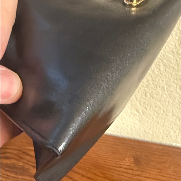 Salvatore Ferragamo Leather Continental Wallet - Picture 8 of 16